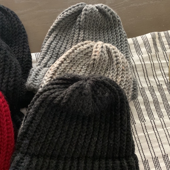 Mens handmade beanies o/s bundle - Picture 3 of 7
